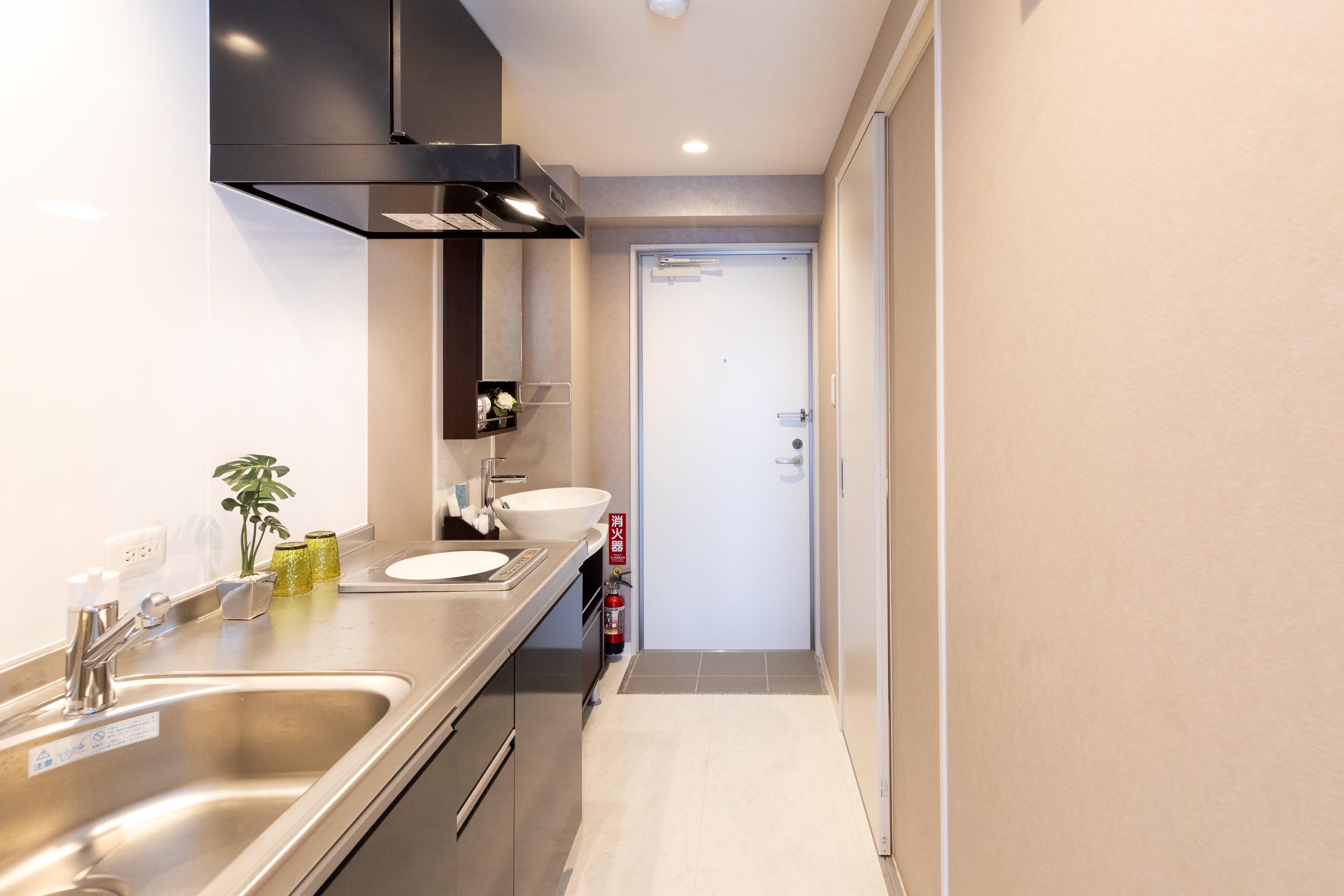 HOTEL KINJO 南風原こども病院前 510 デラックスフォース【49平米】 キッチン