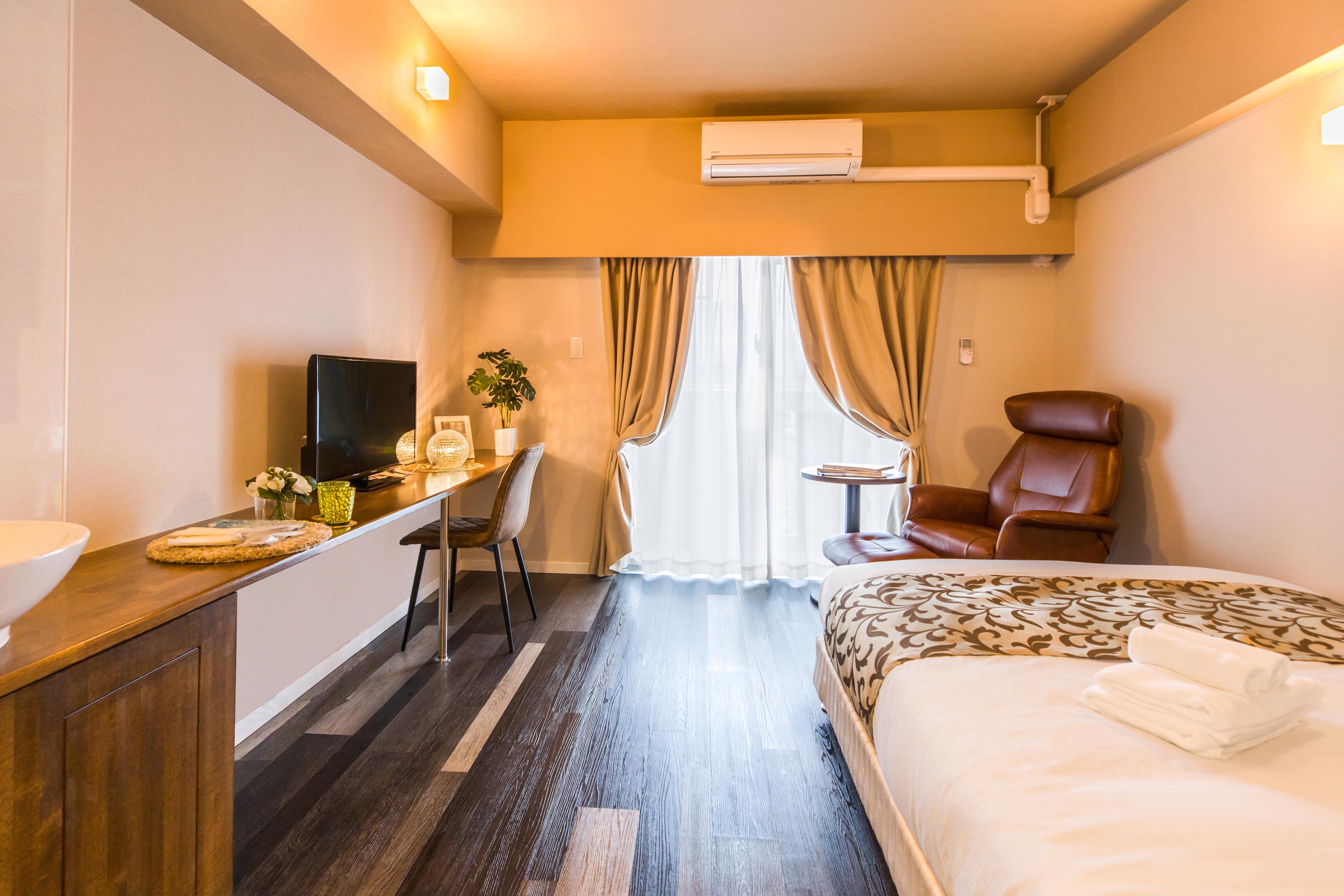 HOTEL KINJO 旭橋駅前 6 客 rooms
